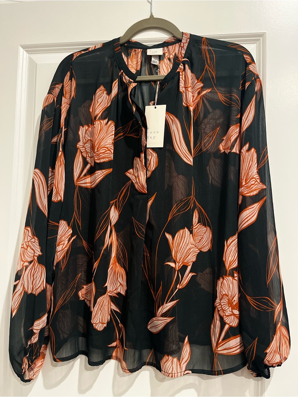 a new day Green Blouse with Floral Print NWT